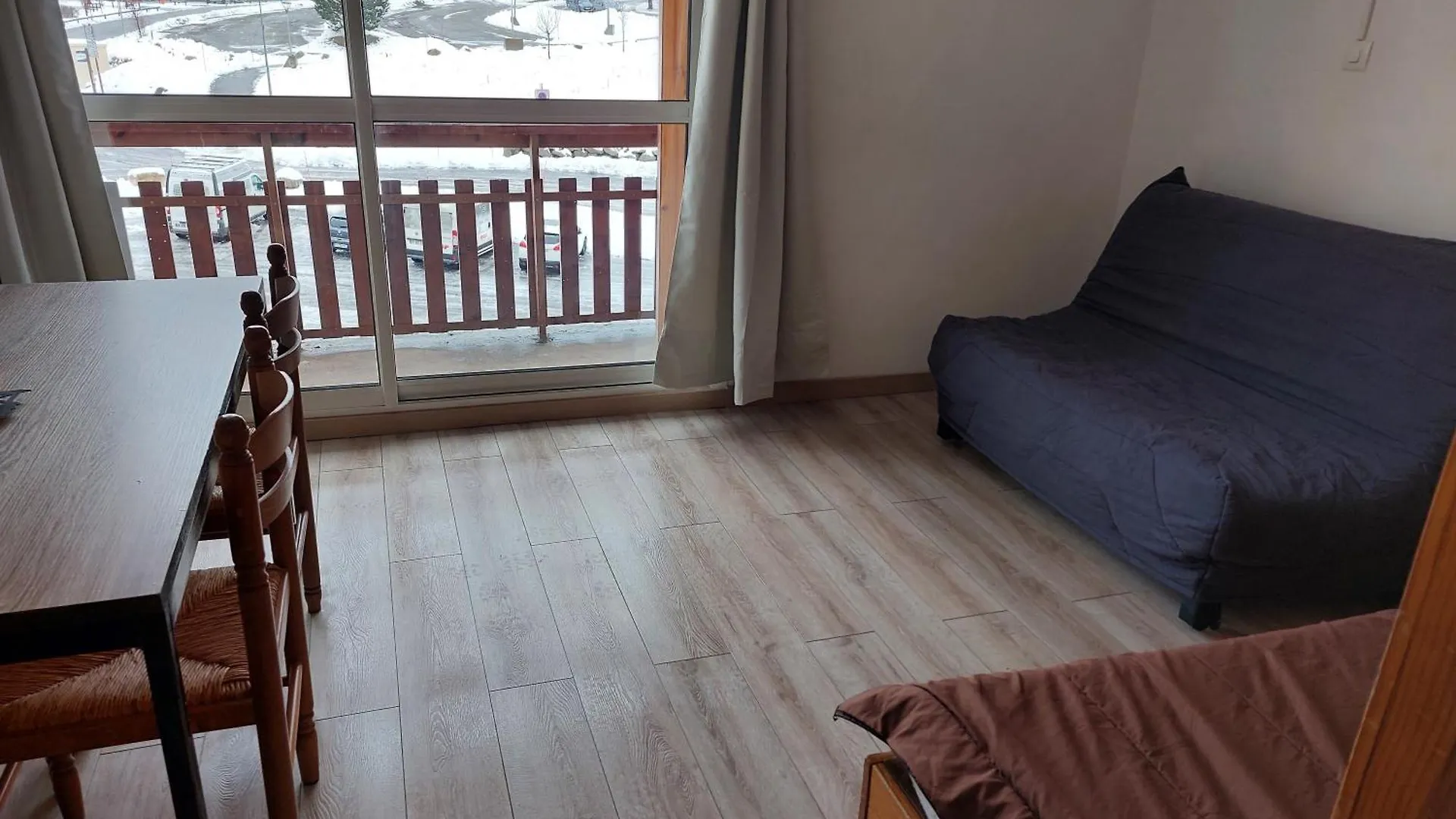 Studio Front De Neige Le Devoluy 0*,  France